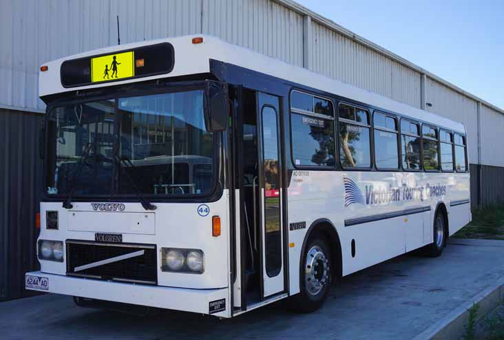 Victorian Touring Volvo B10M Volgren 44